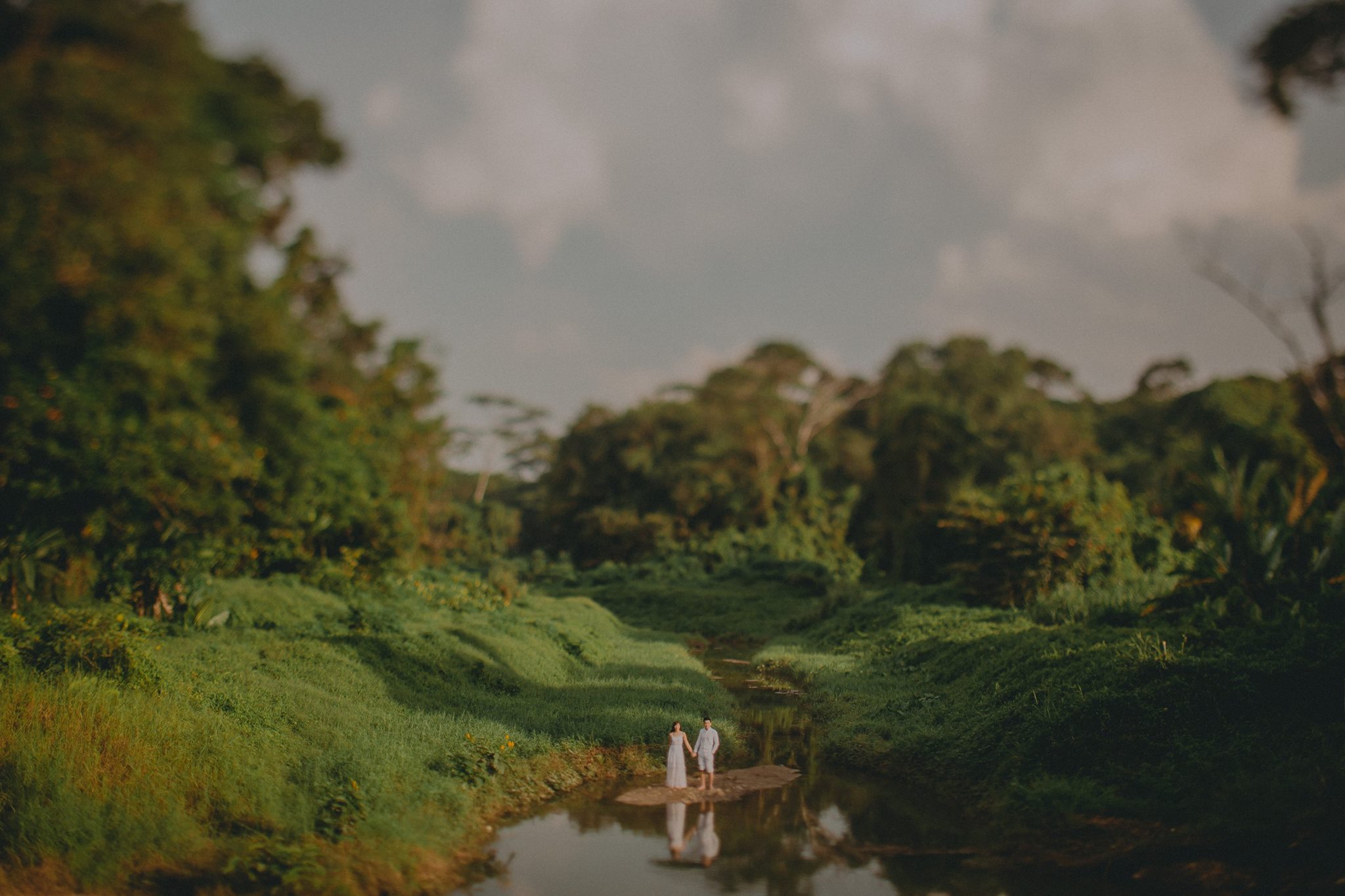singapore-prewedding-photography-adventure-off-the-beaten-path-hong-ray21